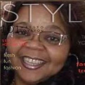 Meet your Posher, Regina